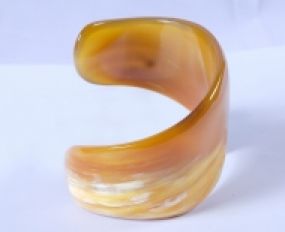 Vòng Tay Sừng Trâu 9