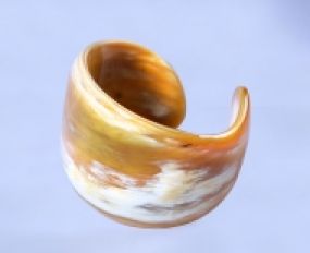 Vòng Tay Sừng Trâu 14