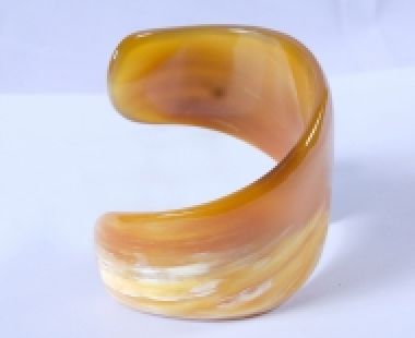 Vòng Tay Sừng Trâu 9