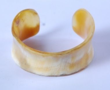 Vòng Tay Sừng Trâu 70